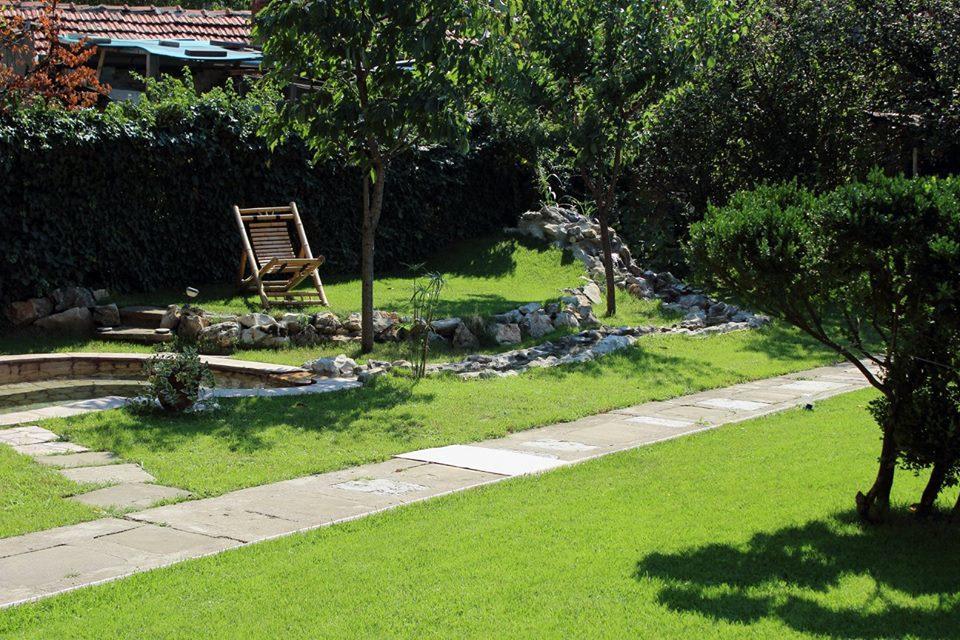 Laguna Guest house